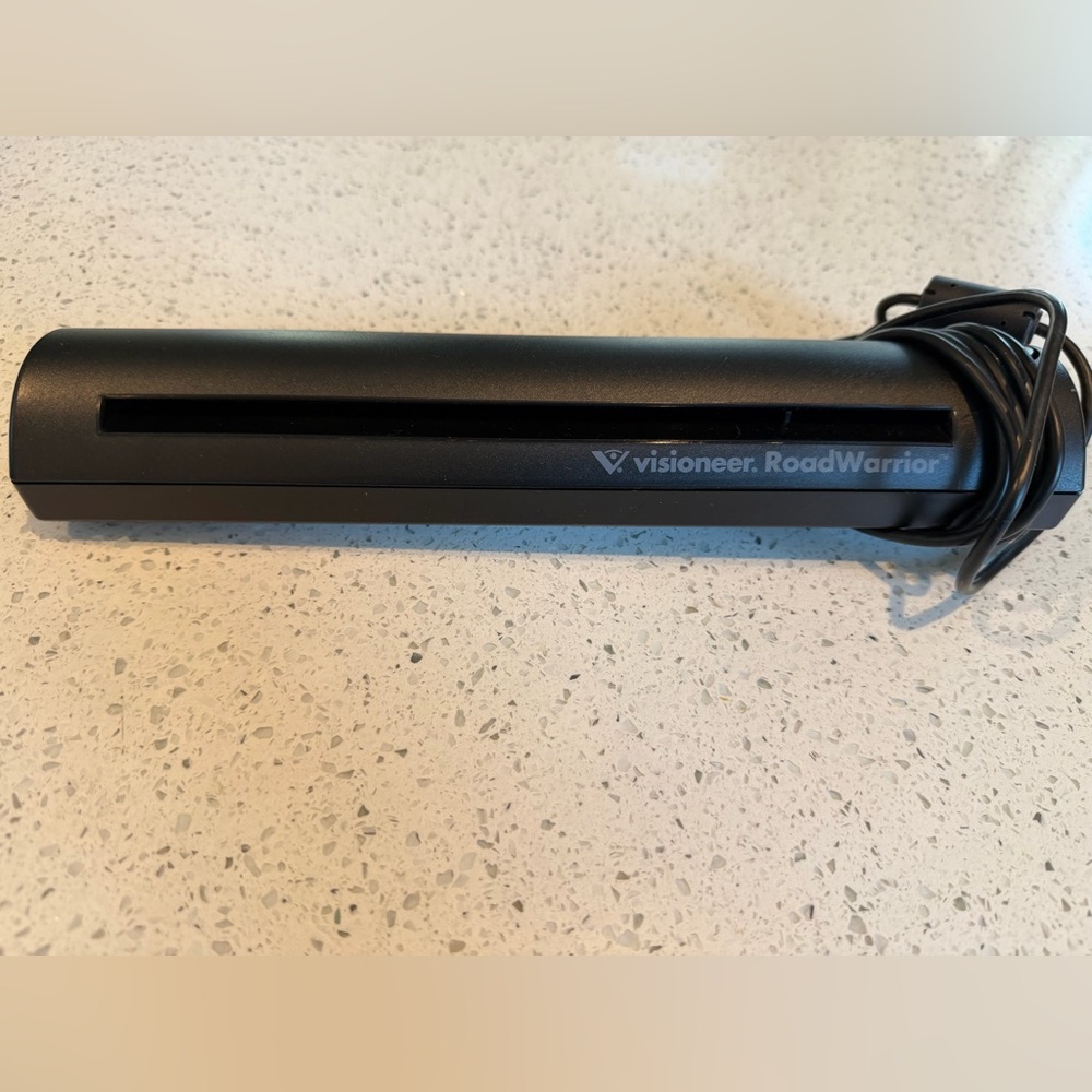 Visioneer RoadWarrior Portable Scanner